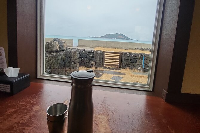 2 Day Private pictures of Nature Tour very experience taxi tour - Day one: Jeju’s eastern coast and volcanic heart