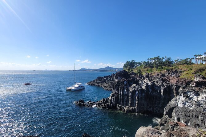 2 Days Jeju Private Jumbo Taxi Tour with Mr.Ko (Suhong) - Mr. Ko Suhong’s role and the personal touches