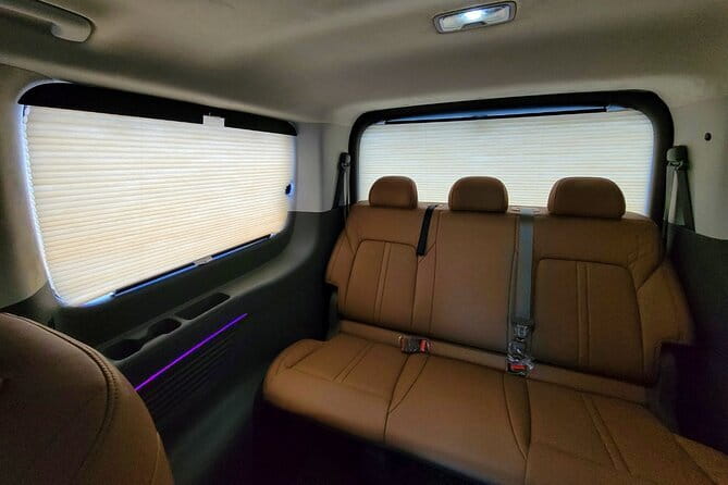 24/7 Private Airport Transfer: Incheon/Gimpo ↔ Seoul (Up To 10) - A calm first ride after landing in Seoul
