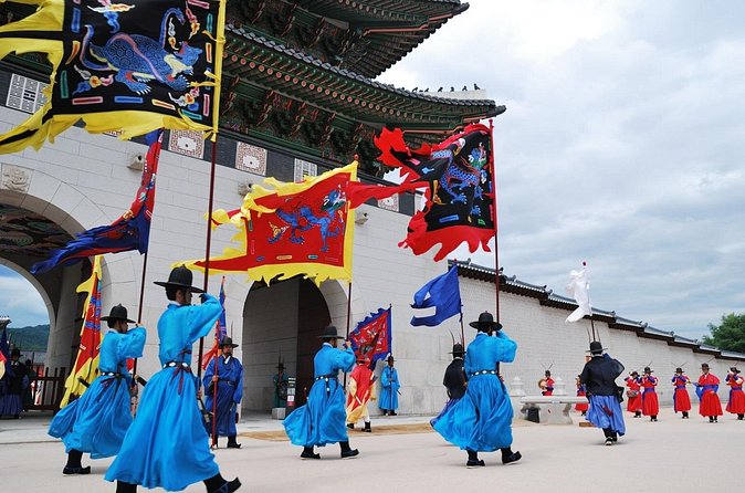 4 Hours Private tour with top attractions in Seoul - Who will get the most from this tour?