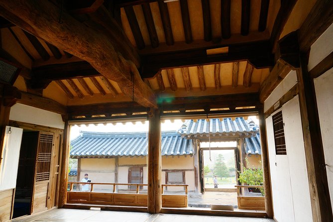 Andong Hahoe Village [UNESCO site] Premium Private Tour from Seoul - Lunch is not included, so plan for it