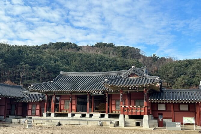 Beyond Seoul: Starfield Library, Hwaseong Fortress & Cave Quest - Practical details before you book