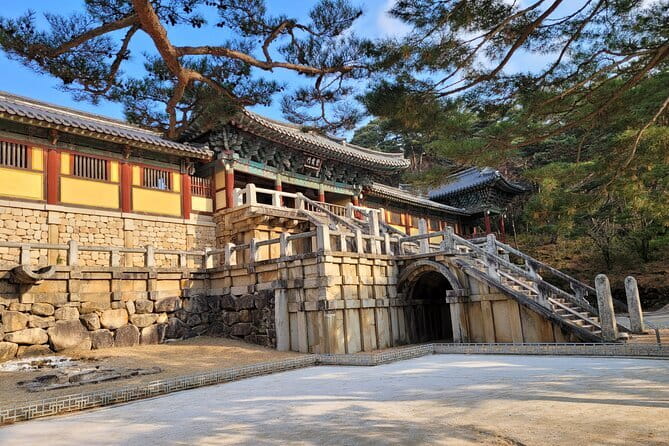 BTS Landmarks Private Car Tour in Busan with a Licensed Guide - Gamcheon Culture Village: Busan history behind the colors