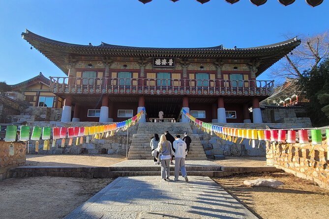 Busan Beomeosa Temple & Hongbeopsa Temple with temple lunch - What temple bibimbap adds to the visit