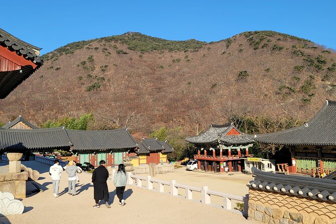 Busan Beomeosa Temple & Hongbeopsa Temple with temple lunch - The guide makes the practical difference