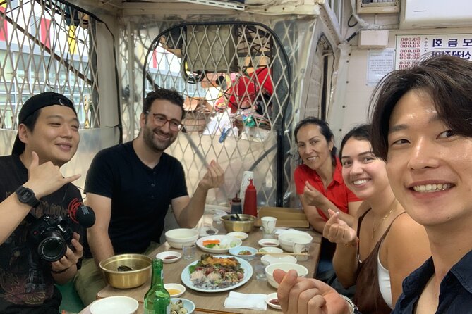 Busan Food Market Tour Seafoods and Street Foods - Bupyeong Kkangtong Market and the street-food finish