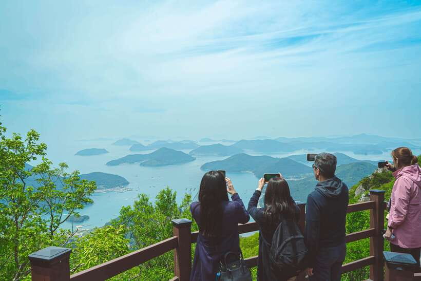 Busan: Geoje Coastal Escape, Sea Breeze, Oedo Botania Island - Key points to know before you go