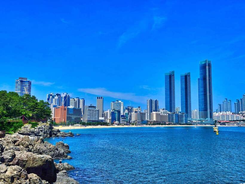 Busan: Haeundae 100-Minute Walking Tour - The Walk to Dongbaek Island