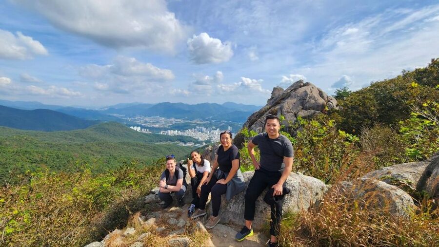 Busan: Hiking and Tasting Rice Wine in the Hidden Village - The 2.5 to 3-hour route through the mountain