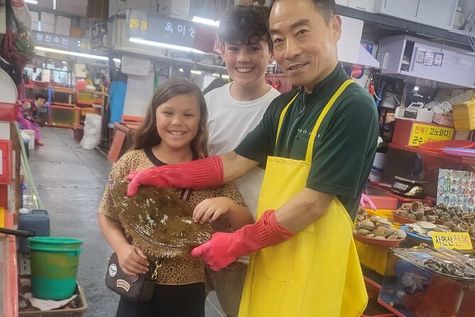Busan Private Tour with an official tour guide - Gukje Market: a broad slice of old Busan