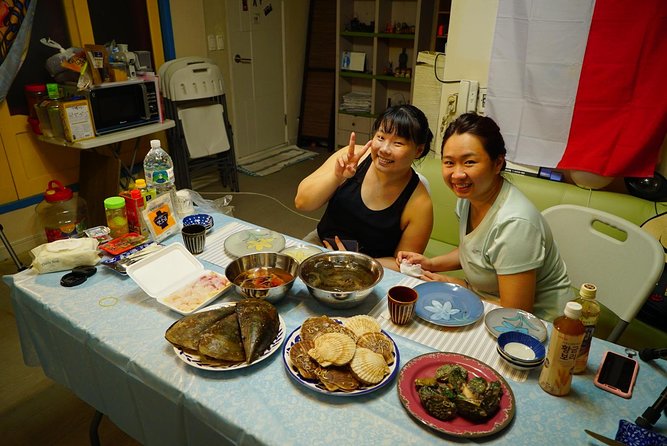 Busan Seafood Tour : Jagalchi market Seafood Tour & Dinner - Group size, timing, and the feel of the evening