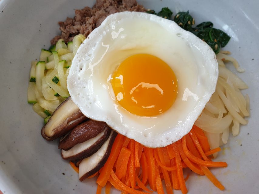 Busan: Small-Group Traditional Korean Food Cooking Class - From welcome drink to tasting Korean sauces