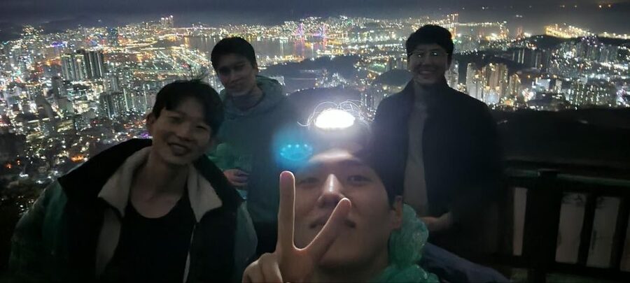 Busan: The Best Night View Small Group Tour - Leaving City Hall Station by private car