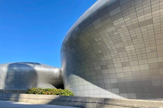 Contemporary & Retro Seoul Private Tour with Local Food Tasting - Key points to know before booking