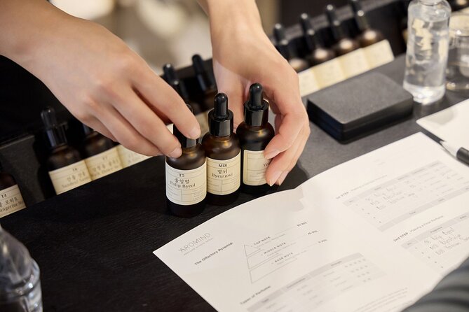 Create Your Own Luxury Niche Perfume in Hongdae - Thirty natural bases with a Korean point of view