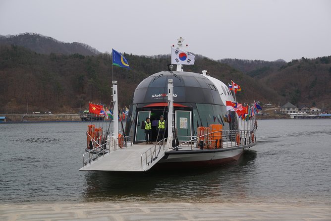 Customized Private Seoul tour: Palace, Market etc(Airport Option) - N Seoul Tower and Gangnam’s Starfield COEX Mall