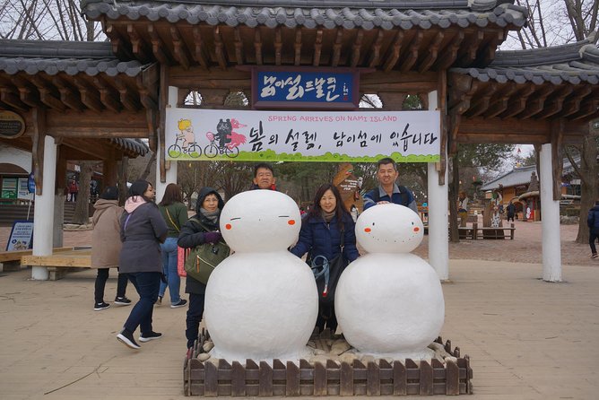 Customized Private Seoul tour: Palace, Market etc(Airport Option) - Suwon Hwaseong and the Korean Folk Village