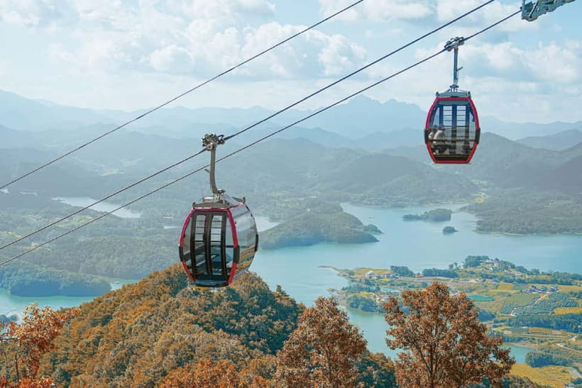 Danyang Tour:Guinsa Temple & Bobaljae & Cheongpung Cable Car - What the guide adds to a remote day trip