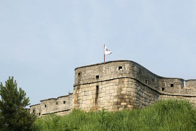 Day Trip to UNESCO: Suwon Fortress Adventure from Seoul - What the guides add to the visit
