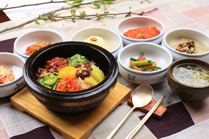 Discover Round Korea in 7days: All-Inclusive Experience - Day 6: Korean sweets and a living traditional village
