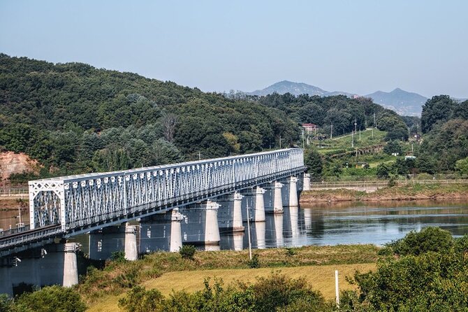 DMZ and North Korea Experience Hall Combined Tour - Looking toward the border from Dora Observatory