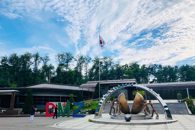 DMZ Tour: 3rd Tunnel, Option(Suspension Bridge, Boat) from Seoul - Dora Observatory and the view into North Korea