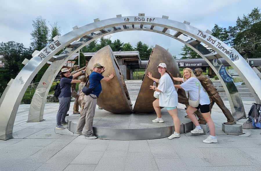 DMZTour from Seoul:3rd Tunnel,North Korea View&UNESCO Valley - Why this DMZ and waterfall combination works