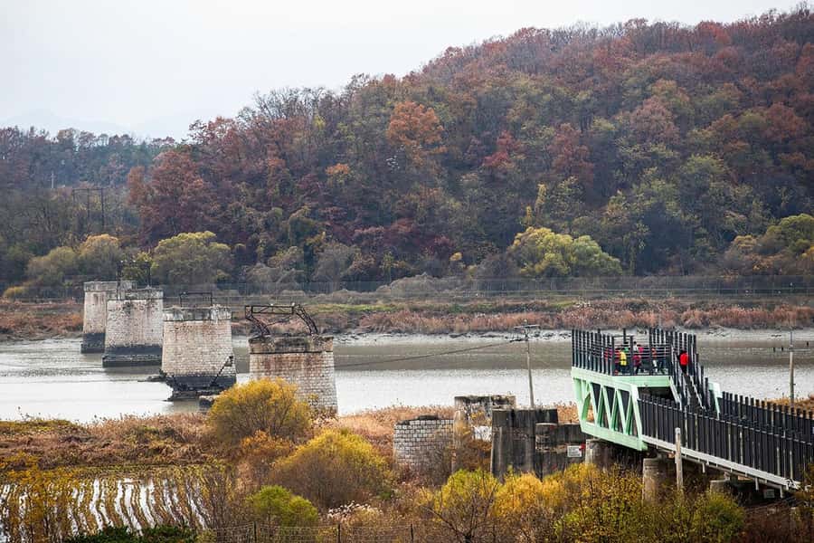 DMZTour from Seoul:3rd Tunnel,North Korea View&UNESCO Valley - Who should book this tour