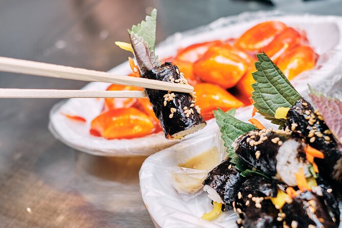 Downtown Seoul Guided Food & Market Tour with 8+ Local Tastings - Starting at Jongno and entering the market