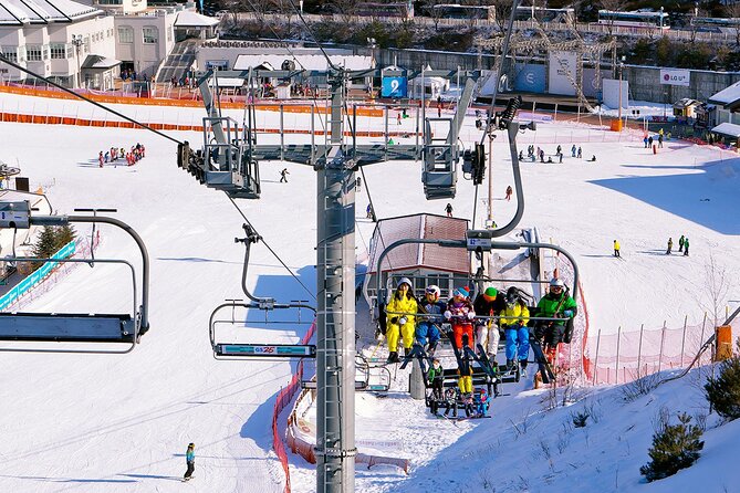 Elysian Gangchon Winter Ski + Eobi Ice Valley Day Tour fr Seoul - Why the group format can help, and where it slows you down