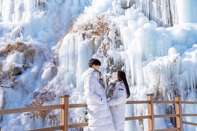 Elysian Gangchon Winter Ski + Eobi Ice Valley Day Tour fr Seoul - Who will get the most from this winter day trip