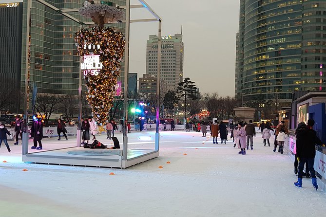 Essential Gangnam Tour (Incl. Dinner)-Hot Place of Seoul - COEX Mall and the polished side of Gangnam
