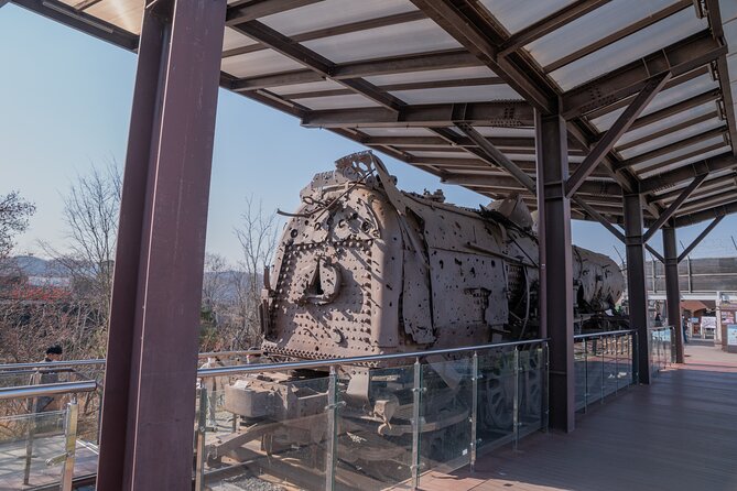 Exclusive Private DMZ Tour & War Memorial Hall or Suspension Bridge(No Shopping) - The Third Tunnel, a physical lesson in the conflict