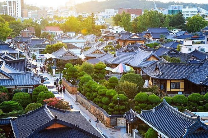 Explore DMZ from Seoul +(optional) Gondola/Red Suspension Bridge - The optional Imjin River gondola