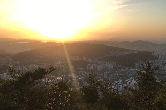 Fortress Night Hike & Snack at a Local Market - Starting with snacks in a traditional market