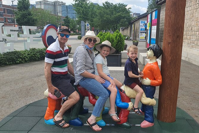 Free style private Tour(Essence of Seoul city or DMZ) - Food breaks are flexible, but lunch is on you