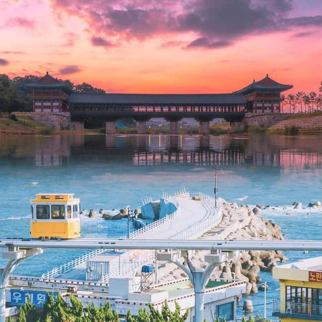 From Busan: Busan & Gyeongju One Day Tour - Gyeongju begins at Daereungwon’s royal tombs