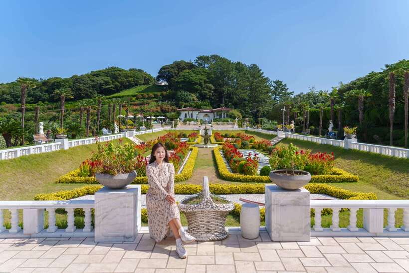 From Busan: Enchanting Oedo Island Day Tour with Windy Hill - Oedo’s gardens, sculptures, and Stairway to Heaven