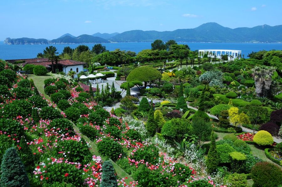 From Busan: Enchanting Oedo Island Day Tour with Windy Hill - Four hours on the road from Busan
