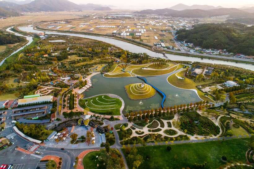 From Seoul: 5-Day Tour of Korea with UNESCO Sites - Day four: Gyeongju’s Buddhist treasures and Andong Hahoe