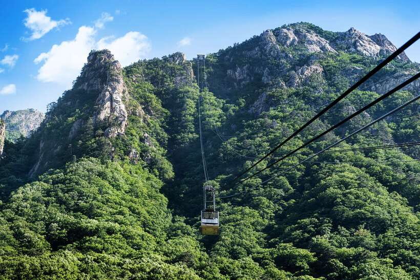From Seoul: 5-Day Tour of Korea with UNESCO Sites - Day five: mountain scenery and the return to Seoul