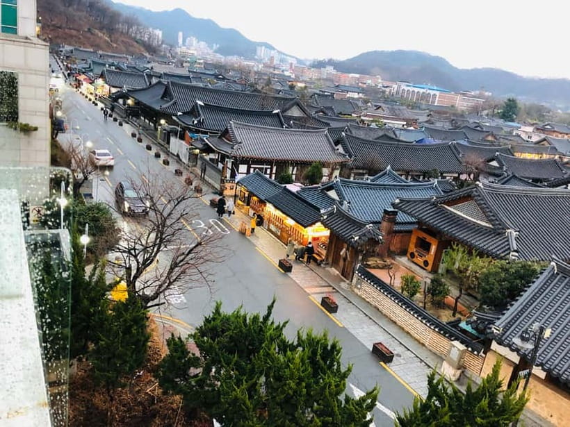From Seoul: Korea Spring Cherry Blossom Day Tour - Jeonju Hanok Village brings the cultural balance