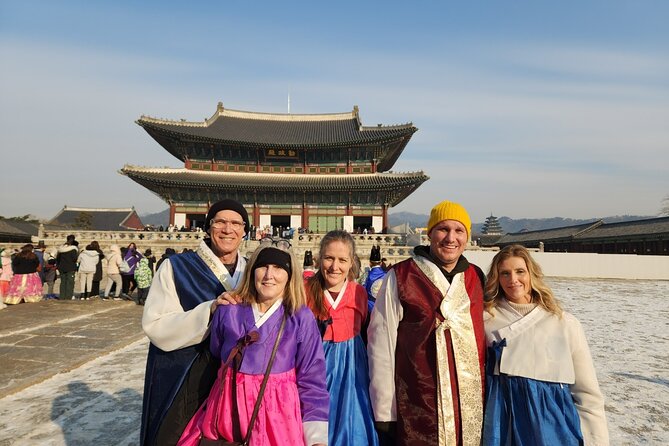 Full Day- Essential Seoul City Tour & Gourmet Tour(including Lunch and Dinner) - Daily life at the National Folk Museum