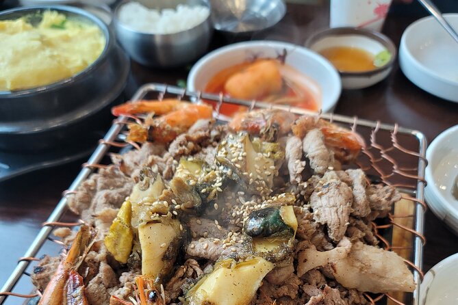 Full Day Private Seoul Tour for foodies - The DMZ needs its own careful plan