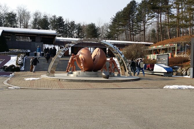 Full Day Private Tour DMZ (The 3rd Tunnel) & Suspension Bridge - Dora Observatory: looking across a closed border