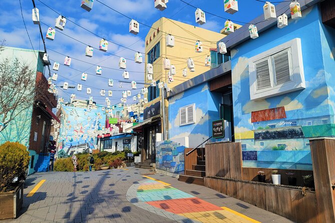 Gamcheon Culture Village, Jagalchi fish market story telling Tour - Key points to know before booking
