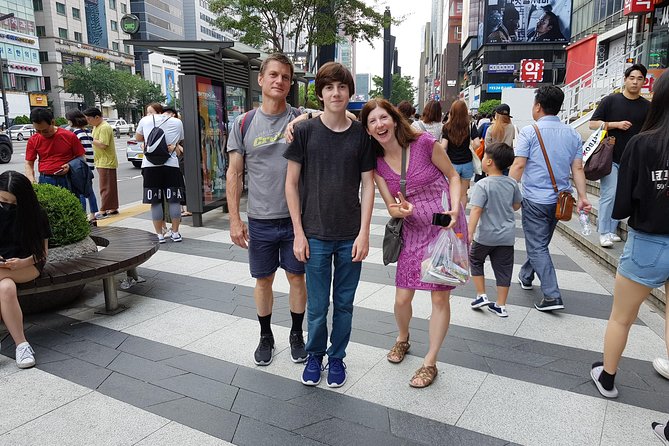 Gangnam - Highlight City Tour in Seoul(including Lunch) - COEX Mall and Seoul’s modern shopping culture