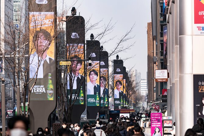 Gangnam Walking Tour on Youth and Society in Seoul Korea - A thoughtful look at difficult subjects