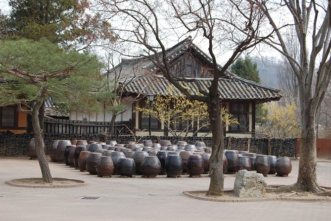 Gyeongbok Palace and Korean Folk Village Tour - Why this tour works as a first look at Seoul