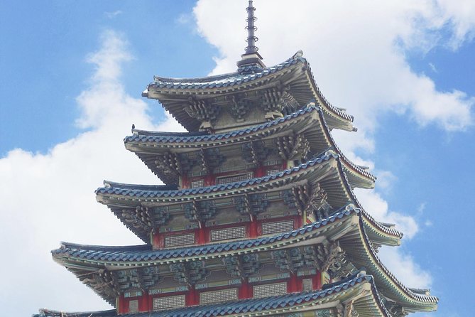 Gyeongju The UNESCO World heritage sites tour(Private tour) - Seokguram Grotto and the Buddha facing the sea